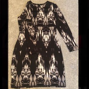 H&M black and off white dress